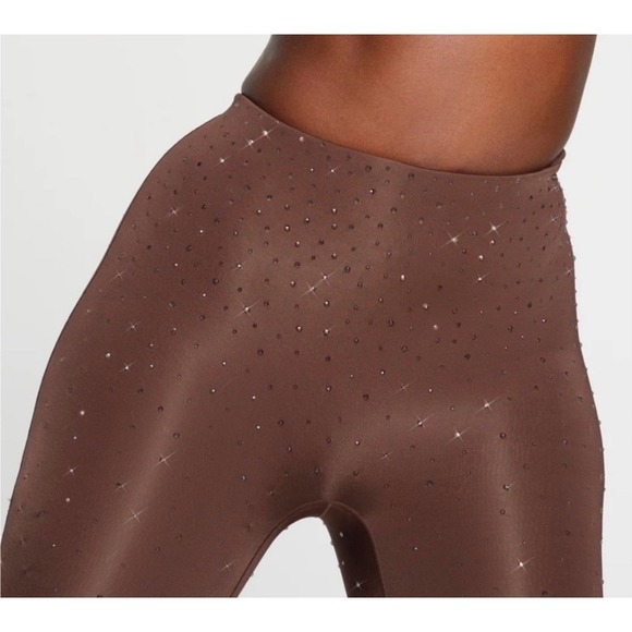 SKIMS SWAROVSKI CRYSTAL JELLY SHEER‎ LEGGING COCOA XS NWT LIMITED EDITION - Picture 2 of 9